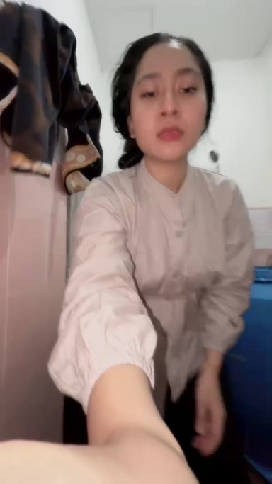 Video Viral ABG Mahasiswi Mungil Rekam Buat Pacar Kesebar Trending Top Global New 2025